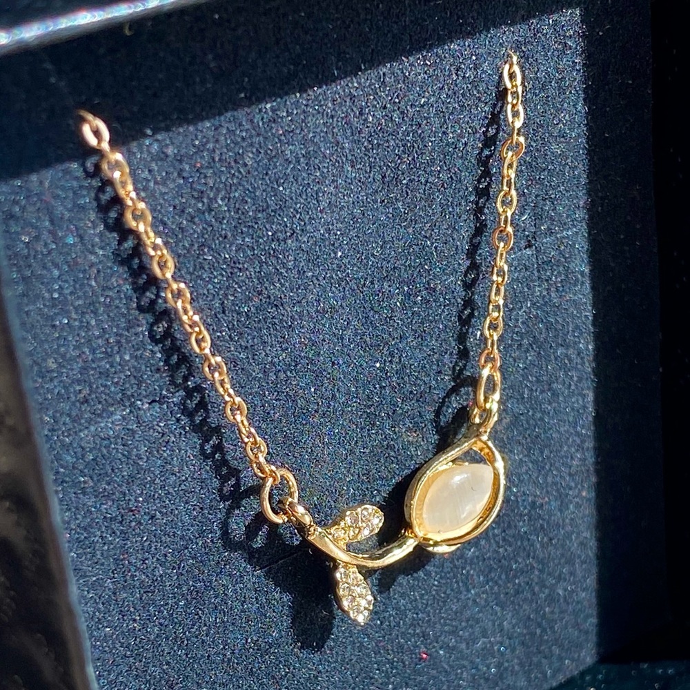 *NEW* | 14k plated rose and opal necklace - Picture 2 of 3